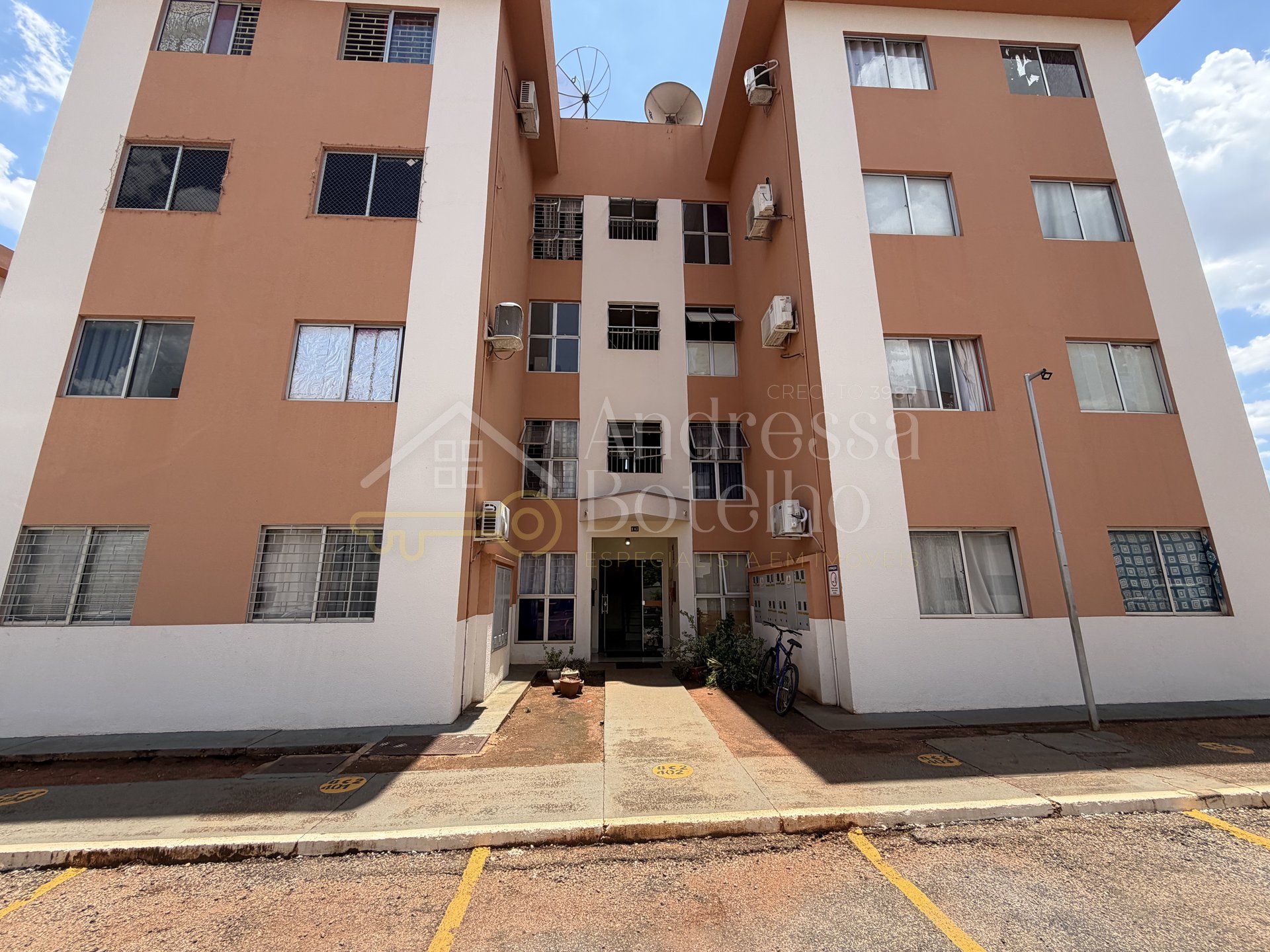 Apartamento mobiliado de 2 quartos para alugar na 308 Sul — foto 2