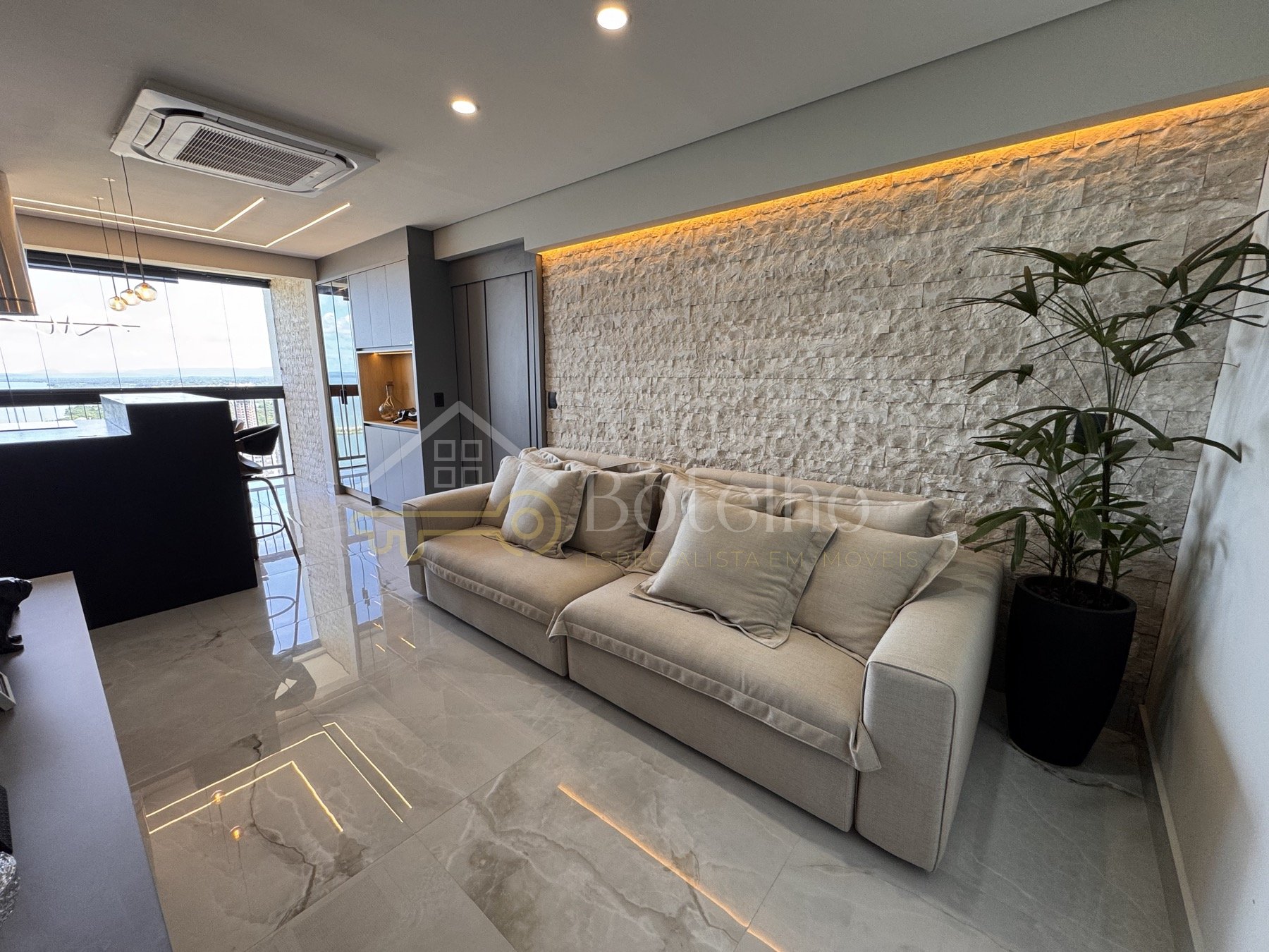 Apartamento de 3 quartos em andar alto no Terraço Urban
