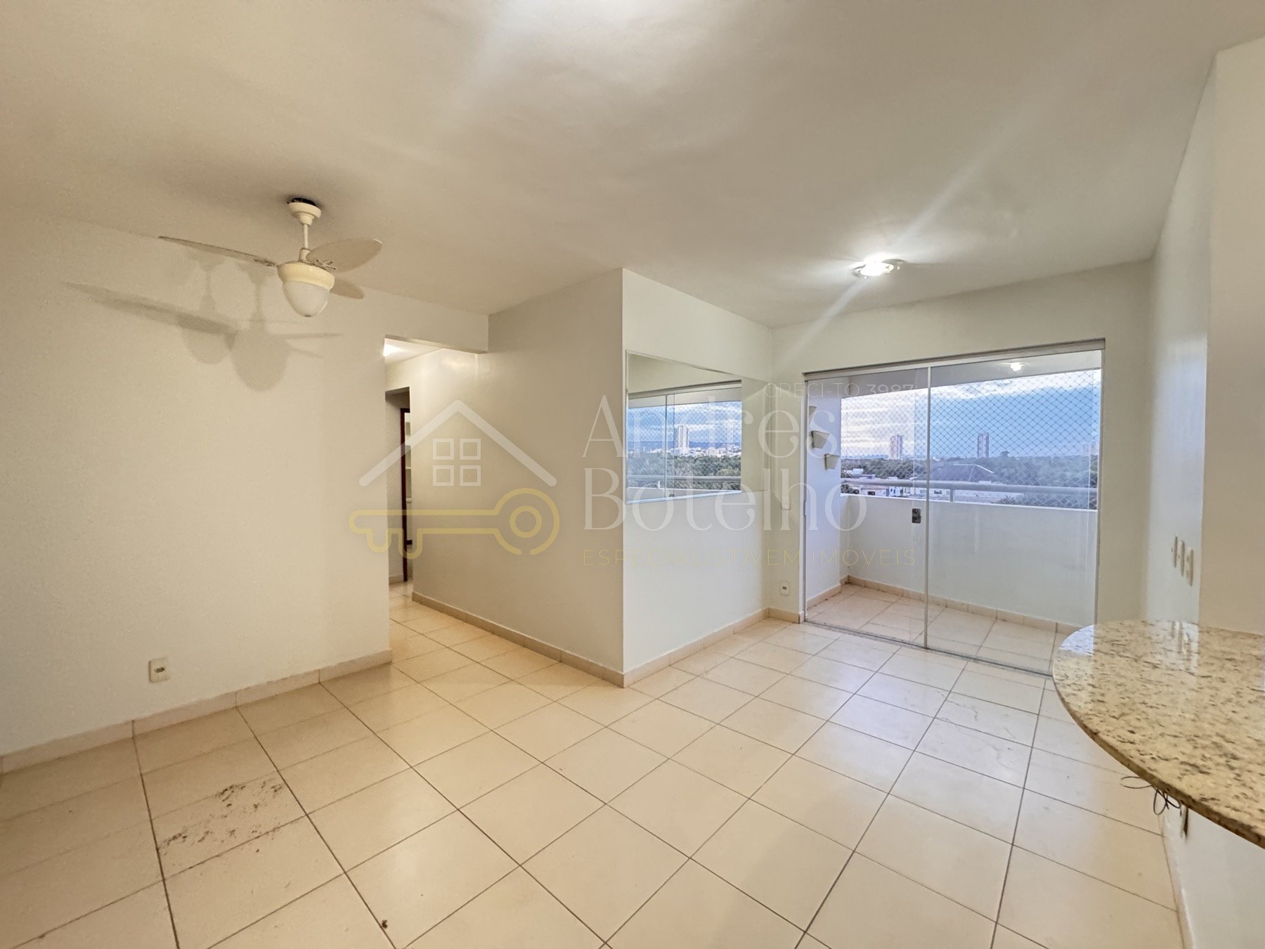 Apartamento de 3 quartos com varanda gourmet no Ed. Cayman, 205 Sul — foto 3