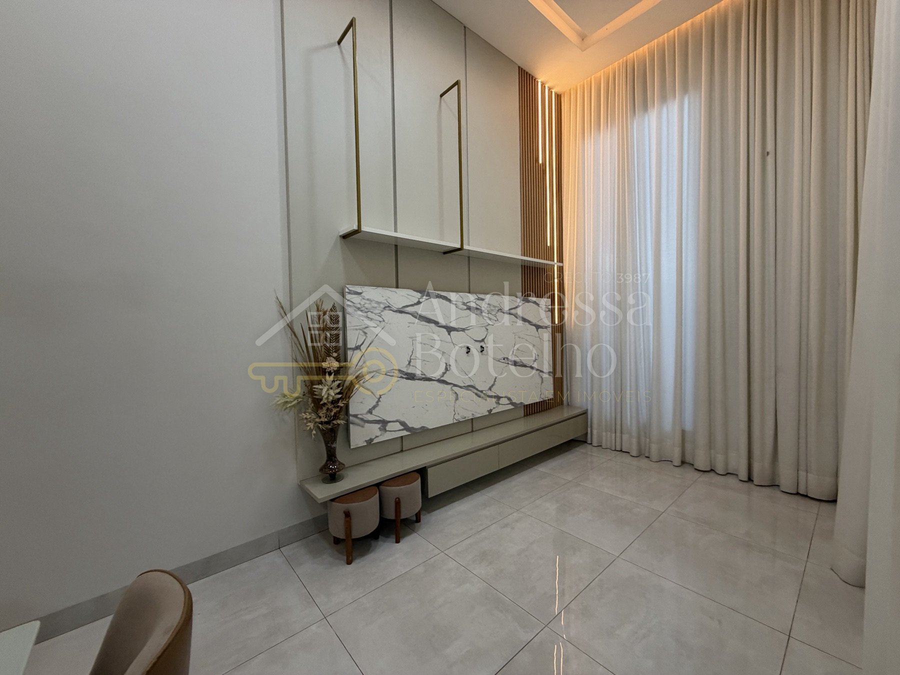 Casa seminova mobiliada com piscina e closet na 604 Norte — foto 3