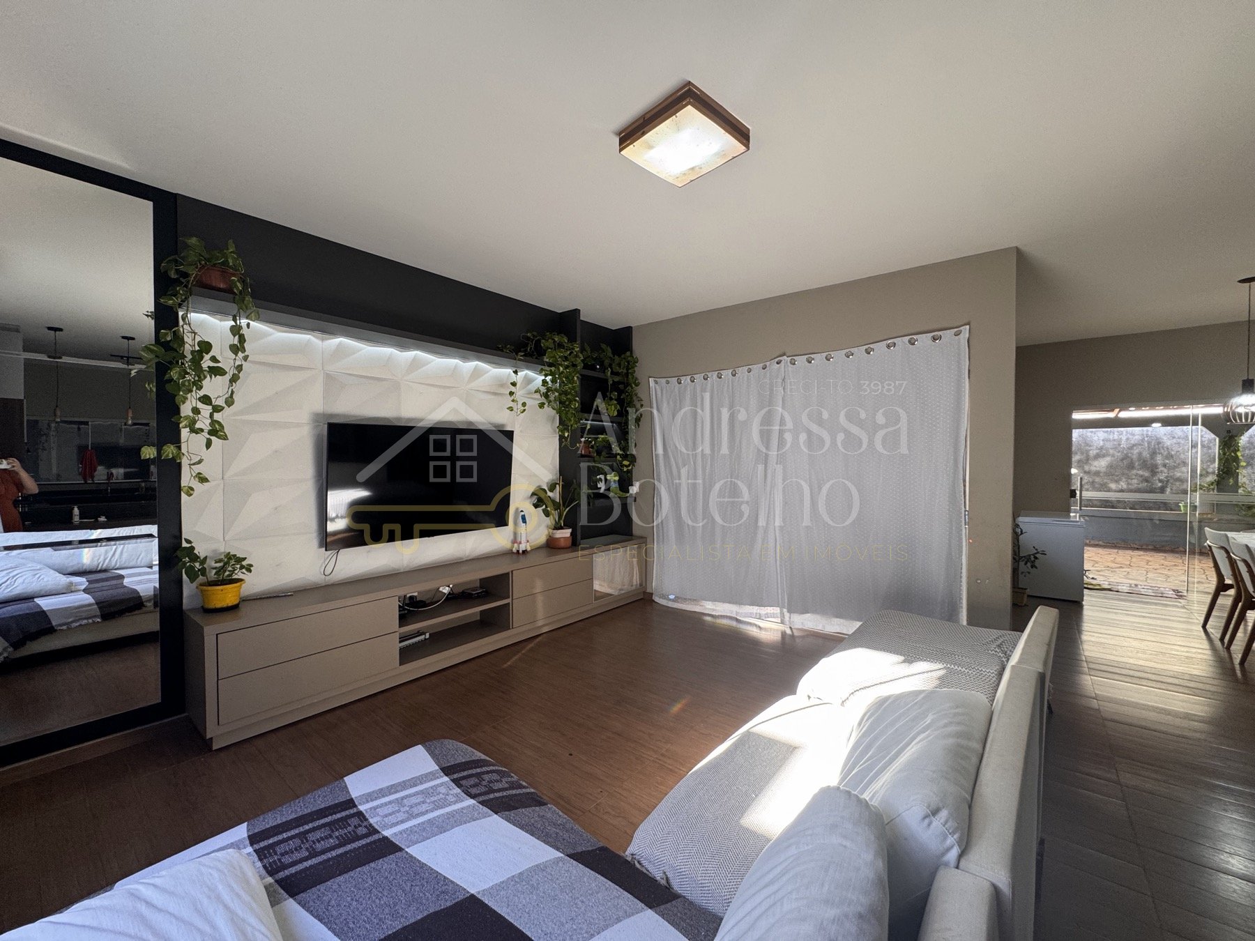 Casa de 3 suítes com energia solar e poço artesiano na 906 Sul — foto 2